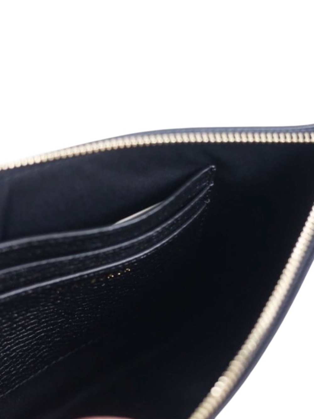 Tory Burch Chelsea Pebbled Leather Wristlet - Picture 6 of 12